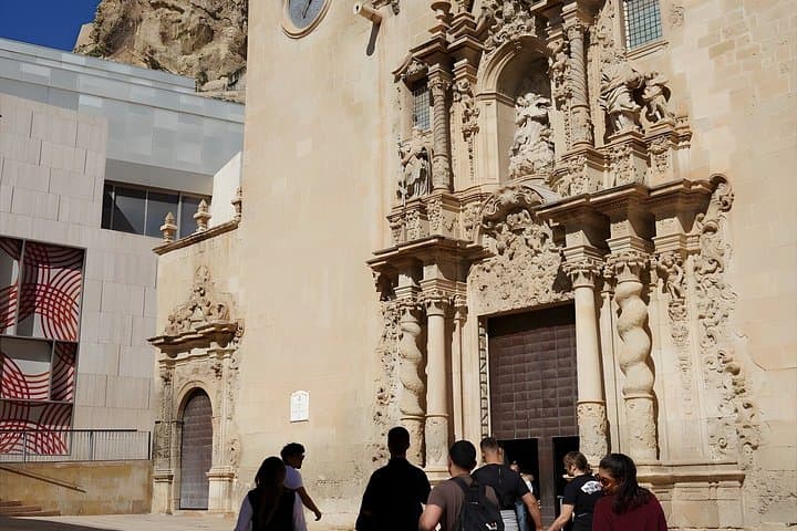 Tour a pie por Alicante